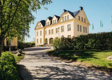 Åldermansvägen 1, Hagalund