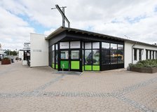 Stattena centrum 10, Centrum