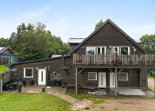 Dalvägen 7 A-E, Sexdrega