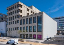 Konsul Perssons Plats 1, Centrum
