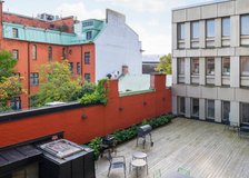 Lilla Nygatan 7, Centrum