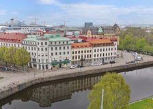 Stora Nygatan 33, Inom Vallgraven