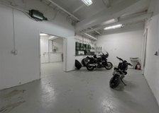 Björksgatan 12, Väster