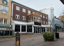 Storgatsbacken 16 B, Centrum