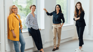 Lone Larsen, Therese Råberg och Silvia Anderchen från Verklighetslabbet och Nellie Skog. Bild: Castellum