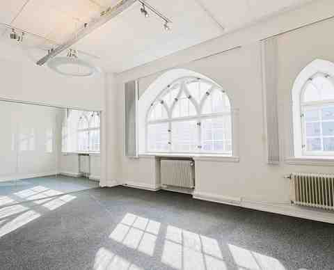 Ledig lokal på Skeppsbron 3