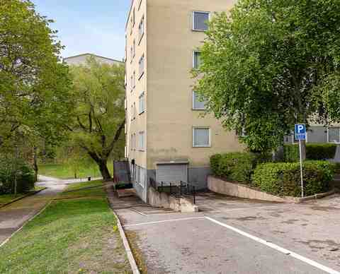 Ledig lokal på Kristinelundsvägen 24