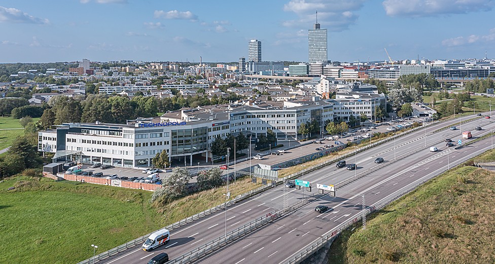 Kronborgsgrand-1-23-Stockholm-aerial-01w-Technopolis.jpg