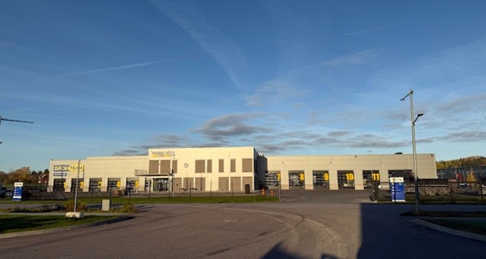 hela byggnaden.jpg hela byggnaden.jpg