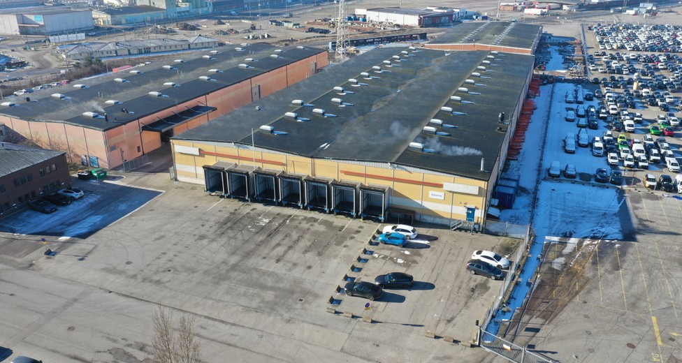 Frihamnsallén 8 och 10