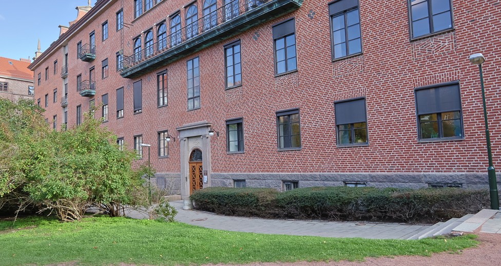 Fersens väg 9