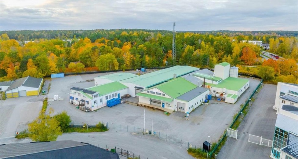 Ritarslingan 8 - 415-1 600 m² TÄBY Ritarslingan 8 - 415-1 600 m² TÄBY