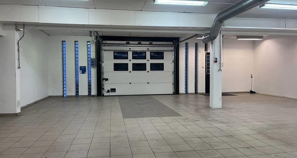 Svetsarvägen 12 Svetsarvägen 12