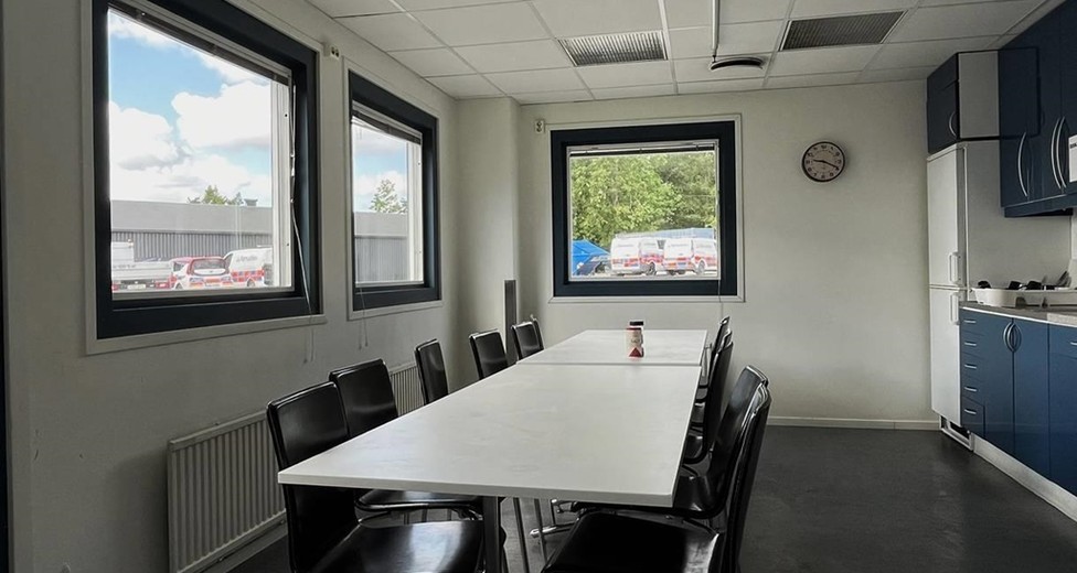 Ritarslingan 8 - 415-1 600 m² TÄBY Ritarslingan 8 - 415-1 600 m² TÄBY
