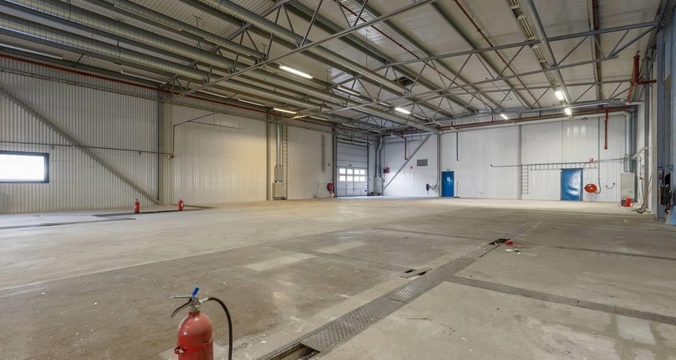 Ritarslingan 8 - 500-977 m² TÄBY Ritarslingan 8 - 500-977 m² TÄBY