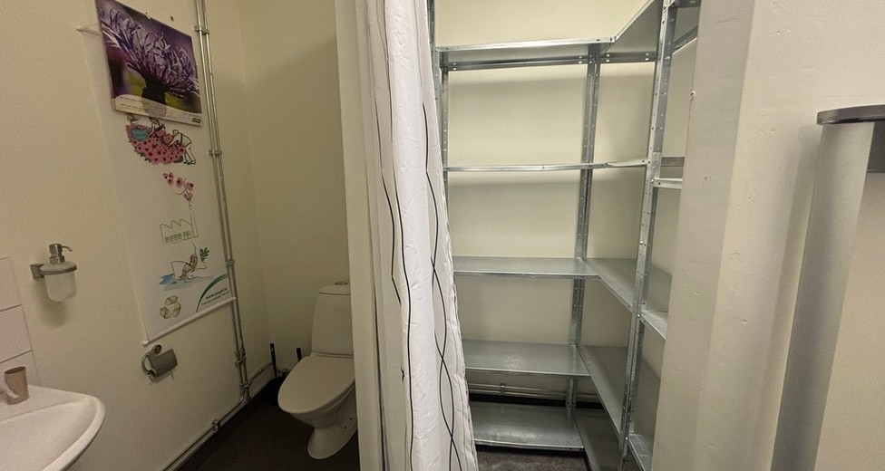 Viksjö Centrum, Viksjöplan 11