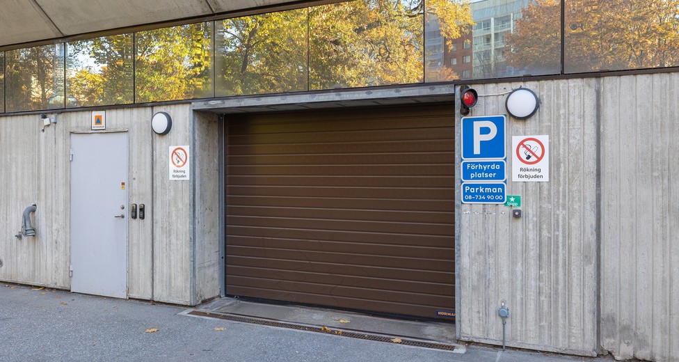Armégatan 40