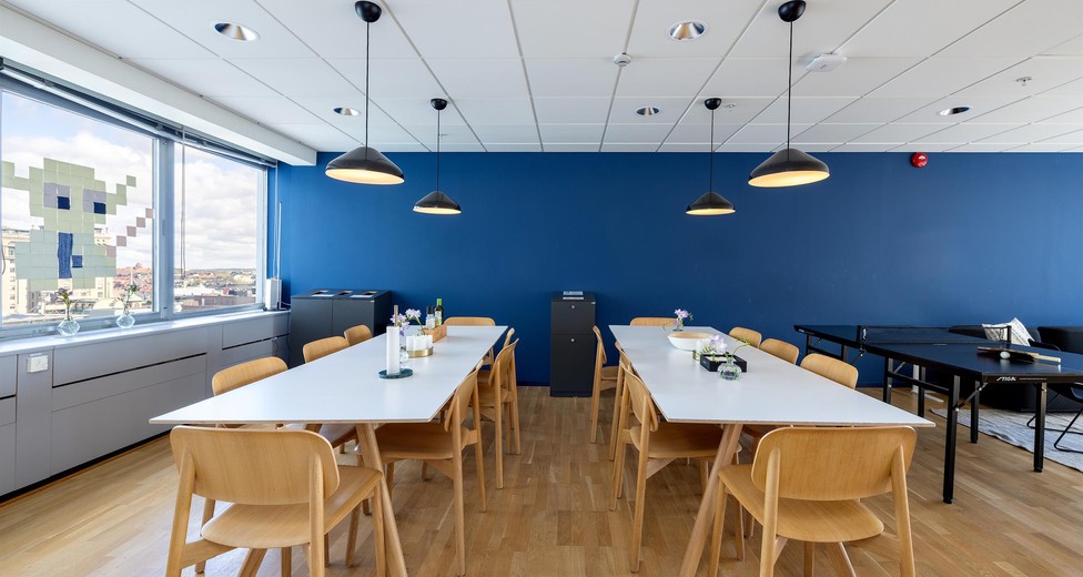 Mäster Samuelsgatan 42