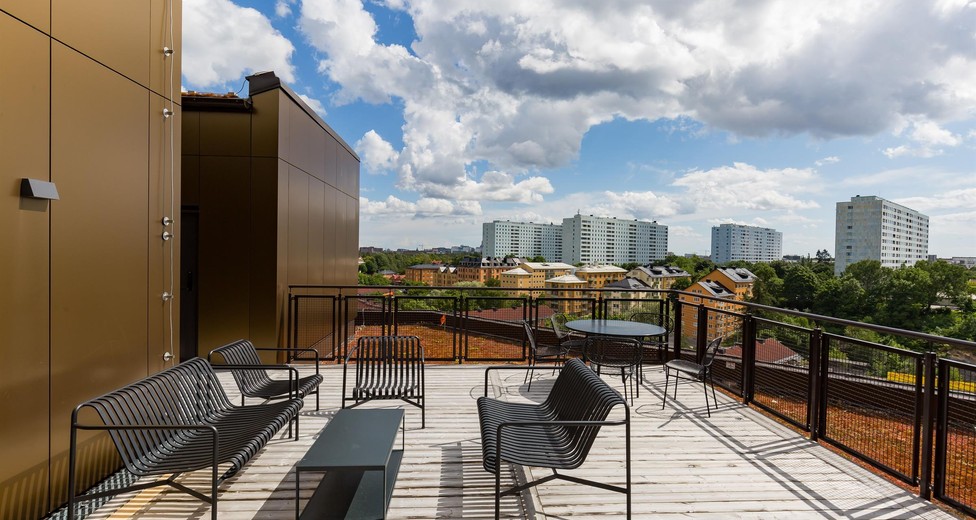 Flera gemensamma takterrasser exklusivt för podlokalerna