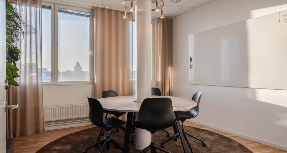 Östra Järnvägsgatan 27