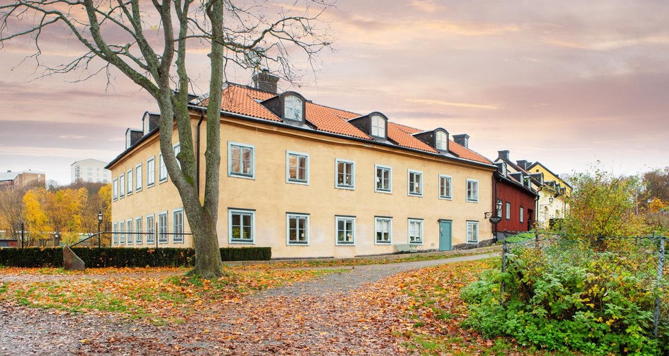 Hufvudsta Gård