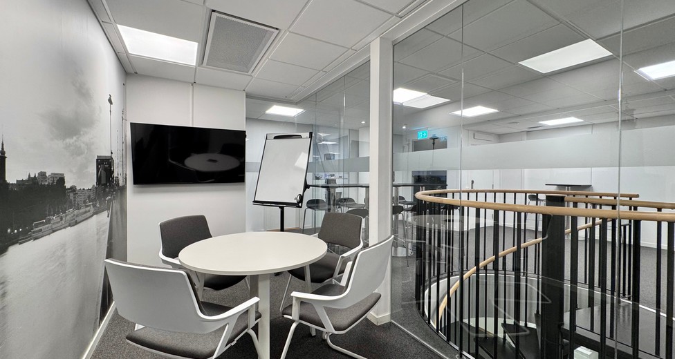 Olof Palmes gata 29 Olof Palmes gata 29