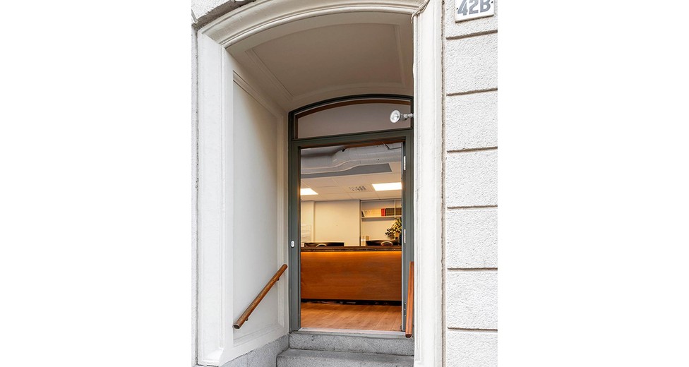 Hantverkargatan 42