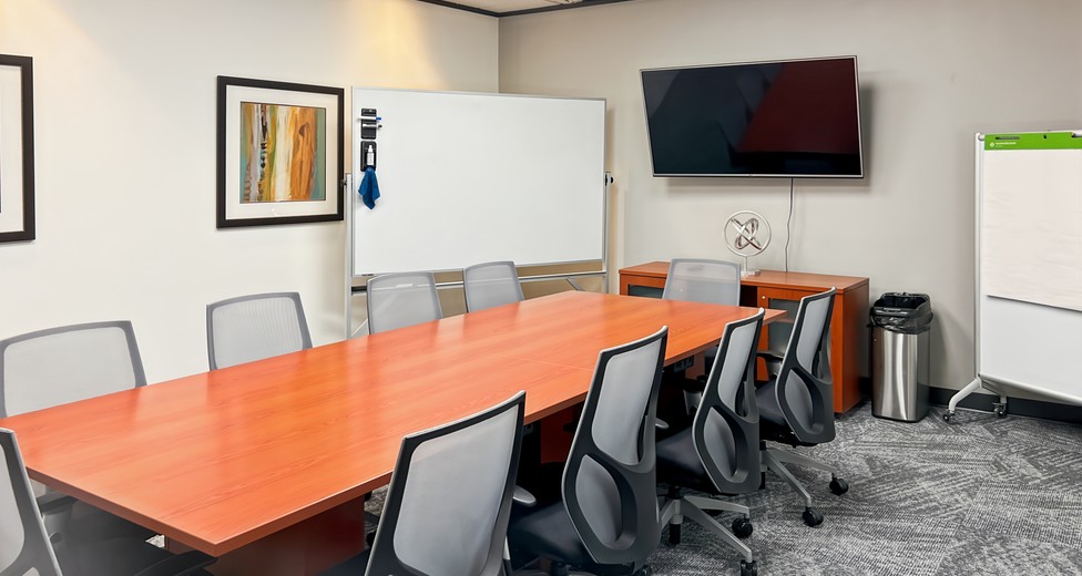 HQ_TX, Houston - One Riverway (HQ) _USA_Centre 1340_Board Room_LOCATIONHEROIMAGE.jpg