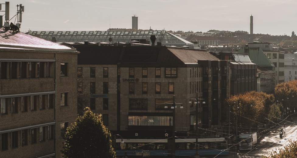 Hallska huset-50 - 197 kvm utsikt Östra Hamngatan.jpg Hallska huset-50 - 197 kvm utsikt Östra Hamngatan.jpg