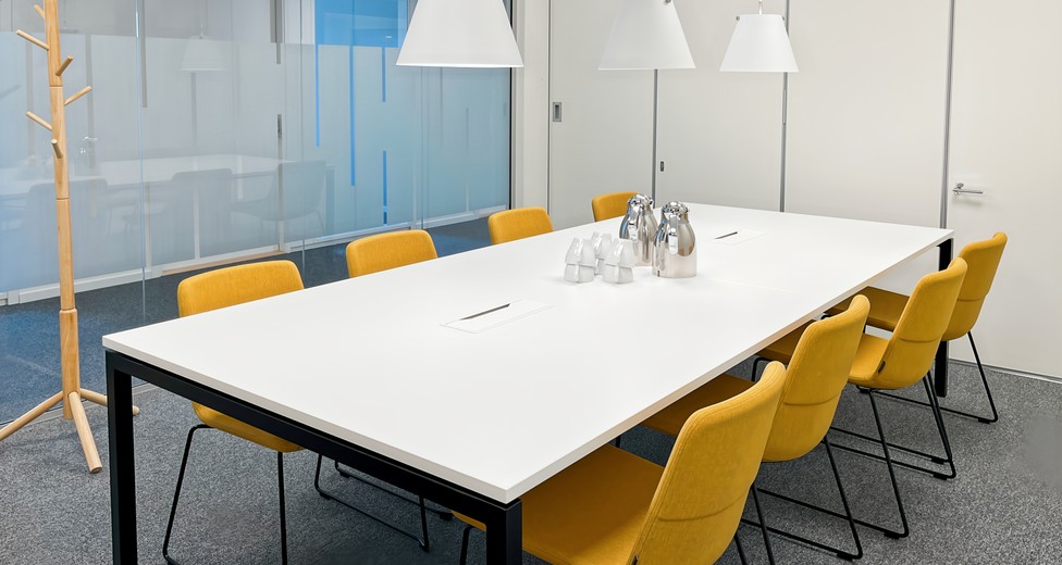 Regus_NYNÄSHAMN, Stadshusplatsen_Sweden_Centre 7852_Meeting Room 1_LOCATIONHEROIMAGE..jpg